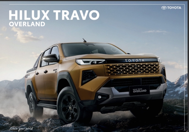 TOYOTA HILUX TRAVO DOUBLE CAB 4TREX OVERLAND